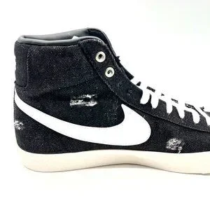 Nike Men\'s Blazer Mid \'77 Vintage Cleveland Rocks Sneakers 10.5 Black Nike | Shoes | Nike Mens Blazer Mid 77 Vintage Cleveland  main image 4